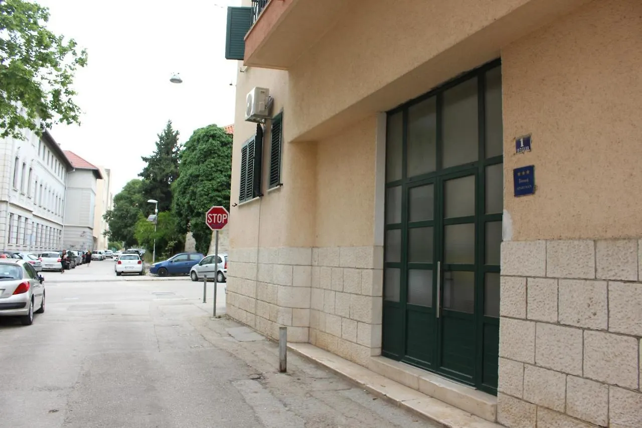 Marina Apartment - Split Center 0*,  Kroatien